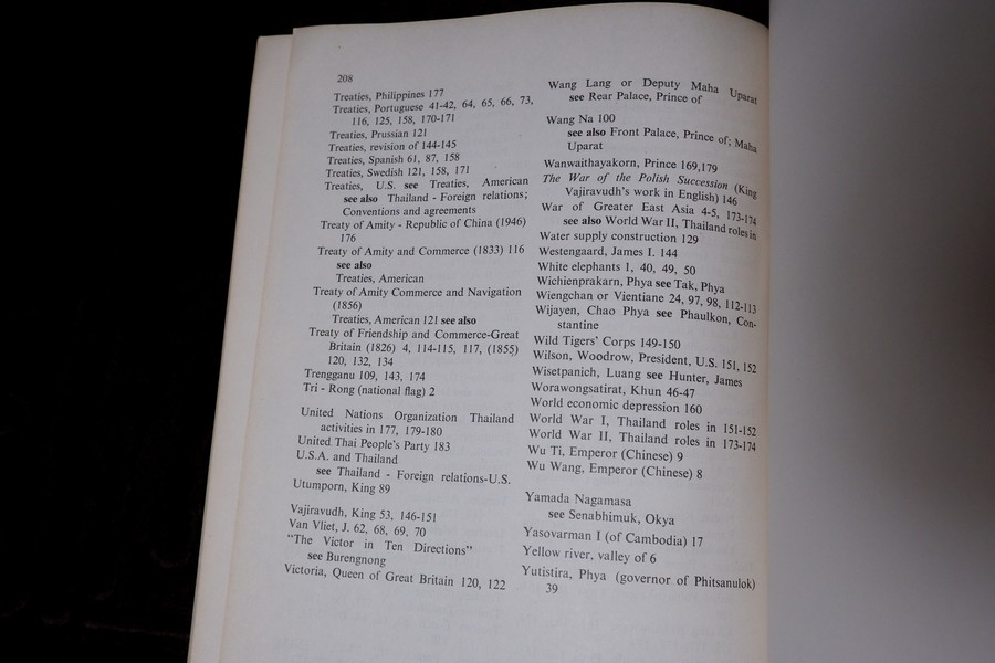 A HISTORY OF THAILAND BY RONG SYAMANANDA MA