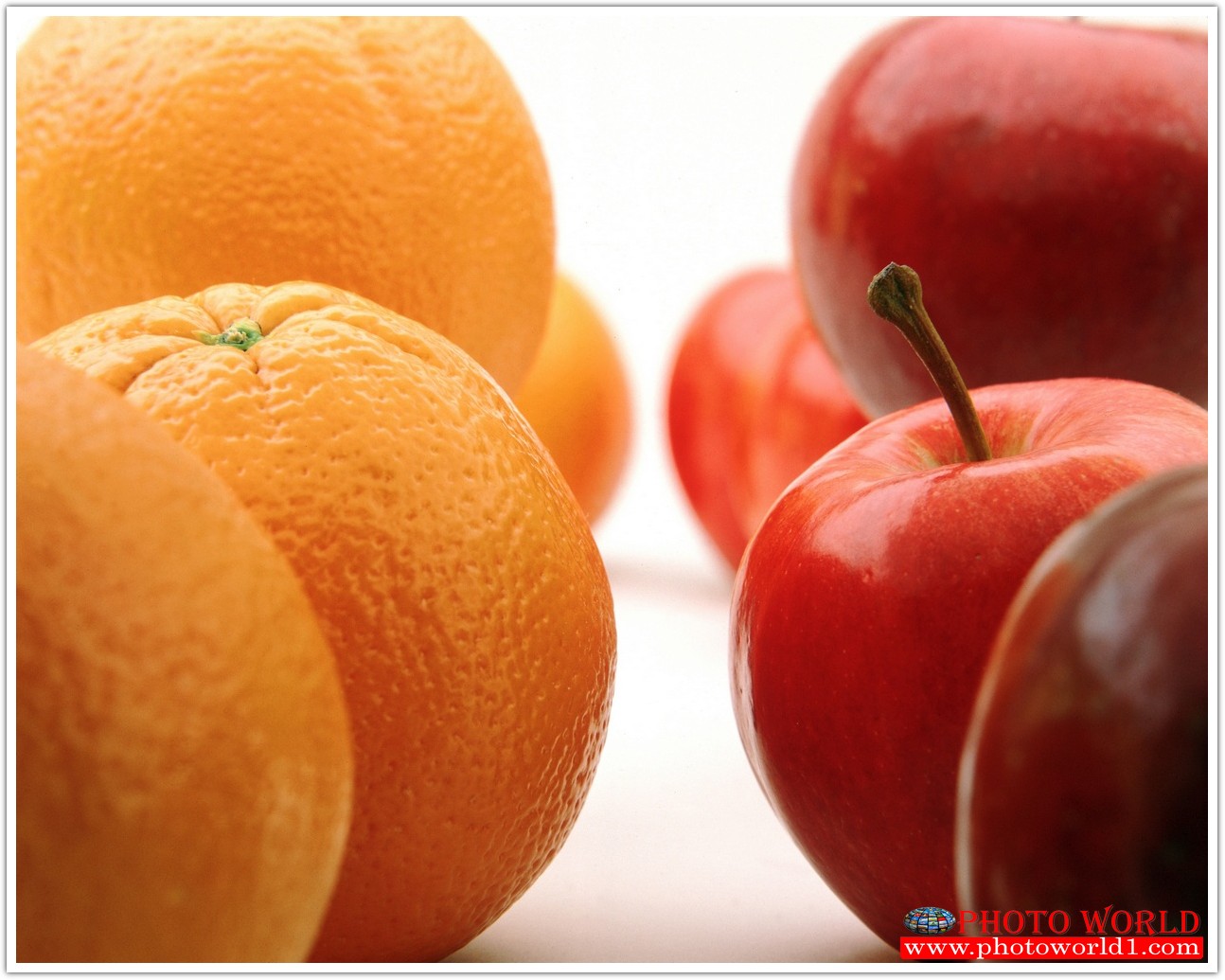 วอลเปเปอร์รูปภาพติดผนังสั่งทำ มีภาพให้เลือกกว่า 50,000 ภาพ ออกแบบกราฟฟิค หรือ รูปภาพตามที่ท่านกำหนด ในสไตล์ท่านเอง "custom made"