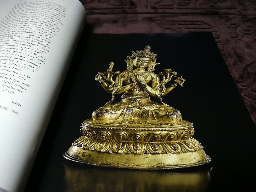 NAGEL Fine Asian Art Auction (มี 4 ภาษา ) หนา 425 หน้า ปี 2009