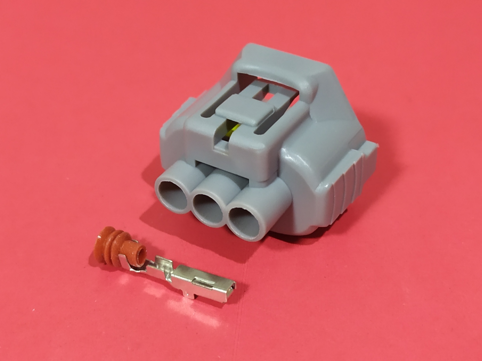 3 พิน เทา Toyota #11020