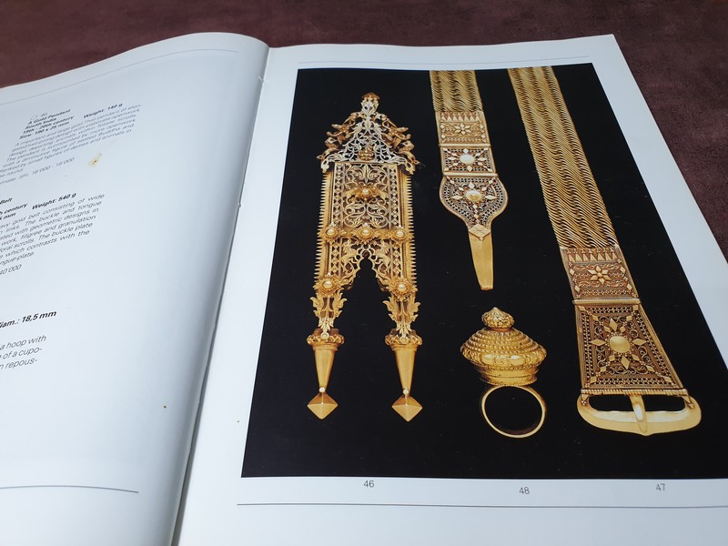 GOLD( Important Ancient and Ethnic Jewellery and Works of Art in Precious Metal ) by Habsburg, Feldman (fine art auctioneers)