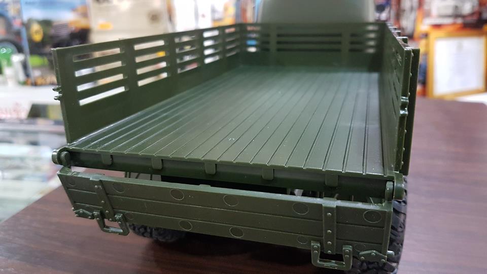 Transporter Military Vehicle D827 6x6