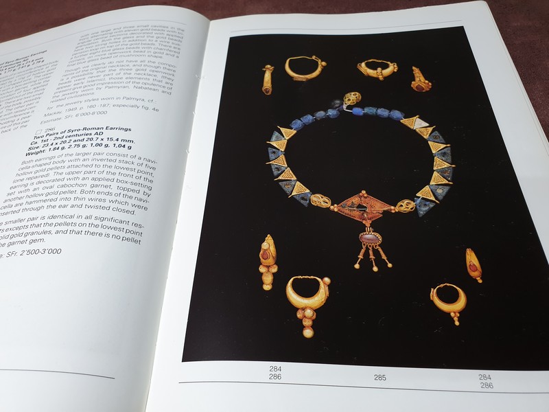 GOLD( Important Ancient and Ethnic Jewellery and Works of Art in Precious Metal ) by Habsburg, Feldman (fine art auctioneers)