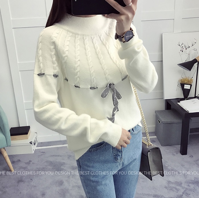 พรีออเดอร์ - เสื้อไหมพรมแขนยาวมีโบว์ผูกน่ารักๆ Pre- ST747 (สีขาว)