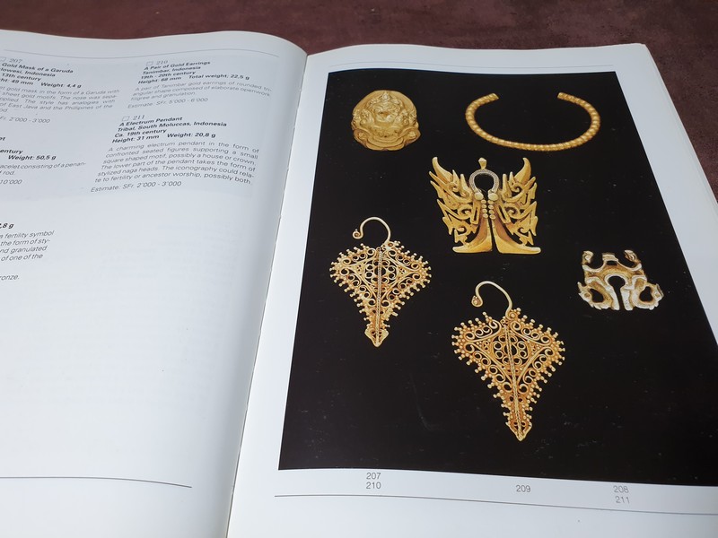 GOLD( Important Ancient and Ethnic Jewellery and Works of Art in Precious Metal ) by Habsburg, Feldman (fine art auctioneers)