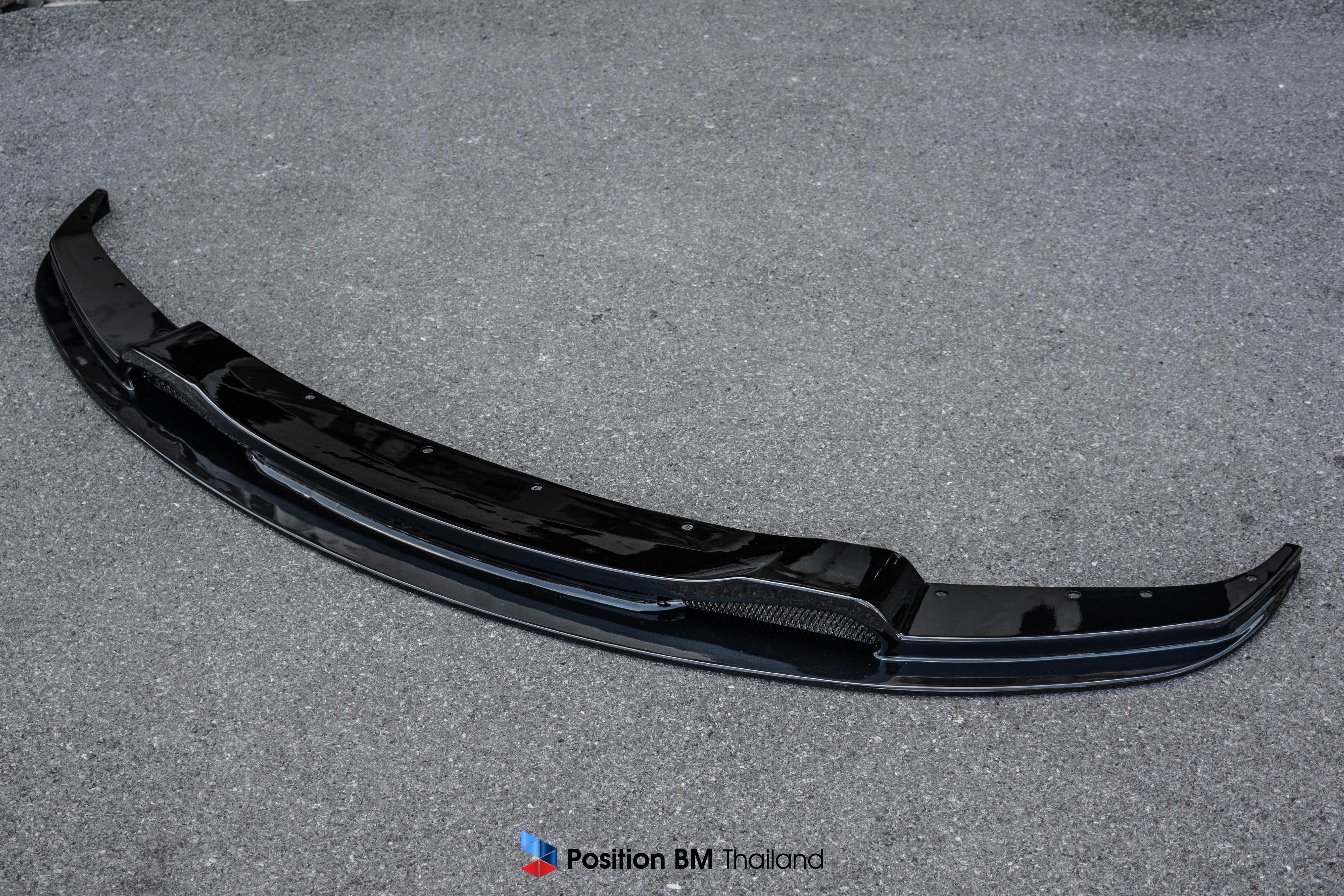 F30 Front lip V Type