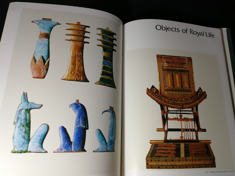 THE GOLD OF TUTANKHAMEN by Kamal EI.Mallakh / Amold C.Brackman ปกแข็ง พิมพ์เเรก ปี 1978