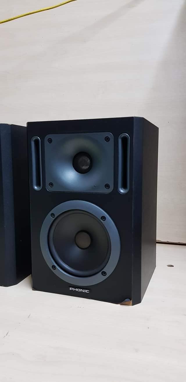 ลำโพงมอนิเตอร์ PHONIC P5A มือสอง