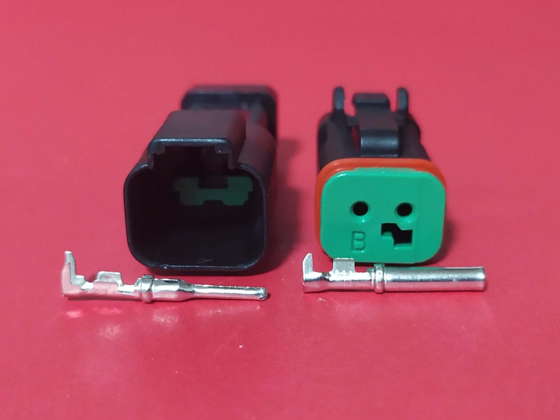 2 พิน ดำ โซลินอยด์วาล์ว DT04