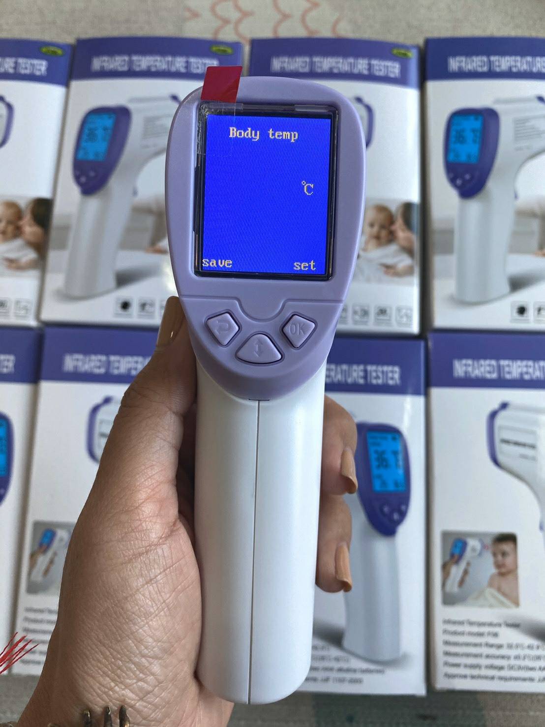 เครื่องวัดอุณหภูมิ Infrared thermometer รุ่น F06