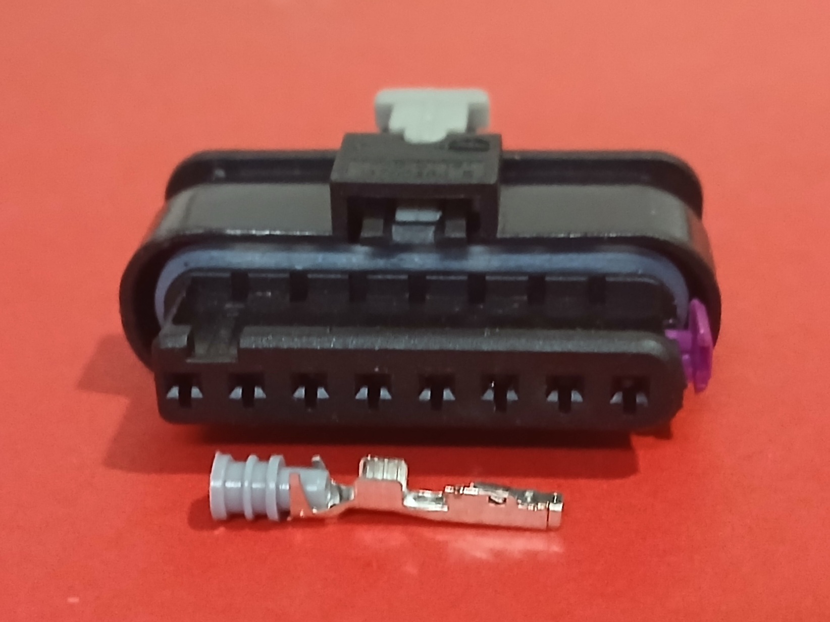 8 พิน ดำ #1719393