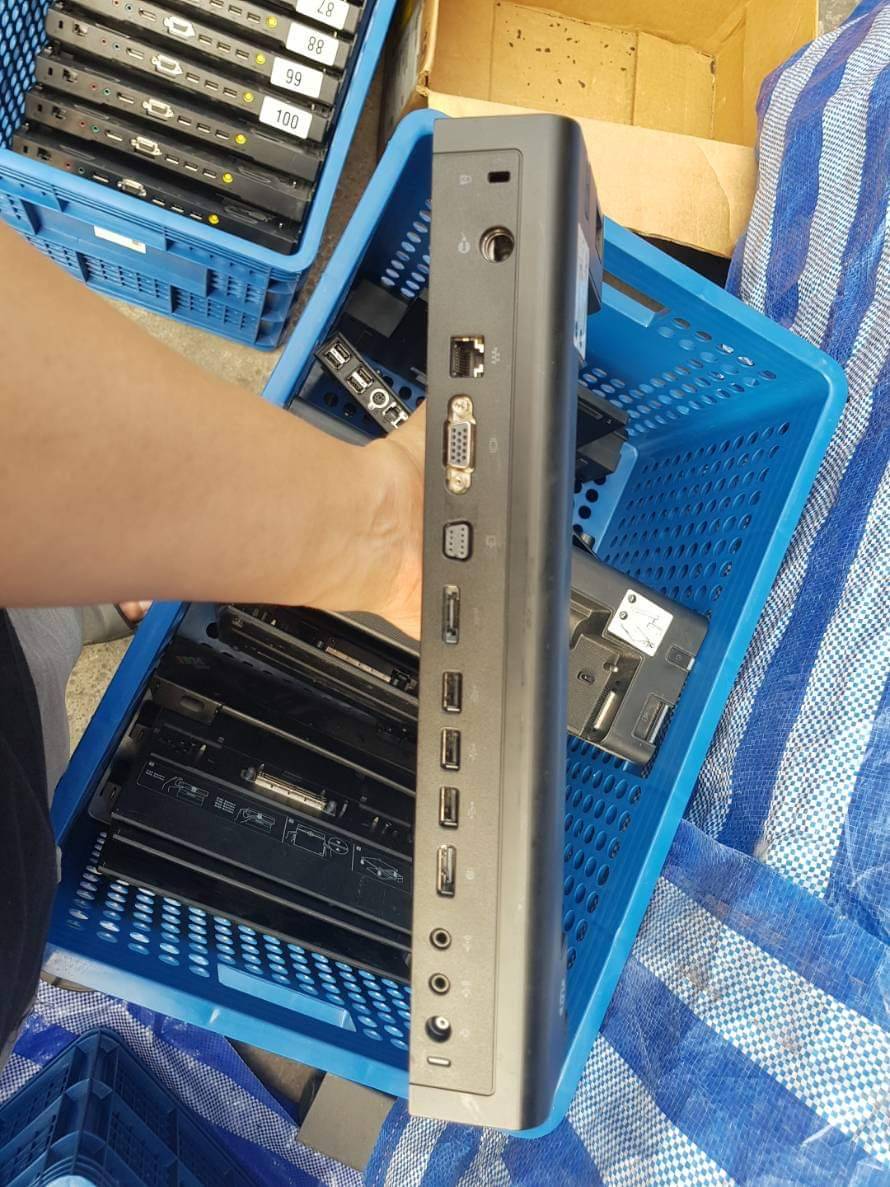 แท่นขยายพอร์ทโน้ตบุ๊ค lenovo 20v--4.5a (Dockinng station)