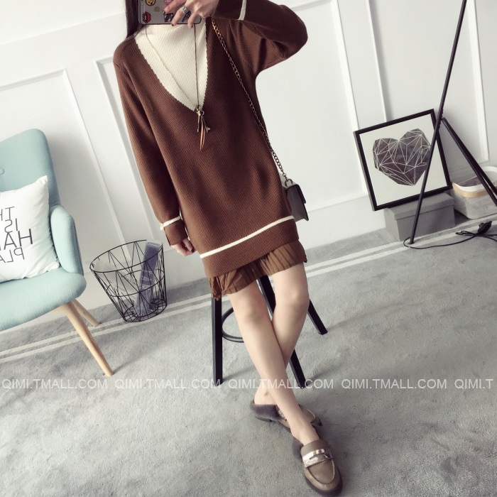 พรีออเดอร์ - เดรสไหมพรม Pre - DT118 (สีน้ำตาล)