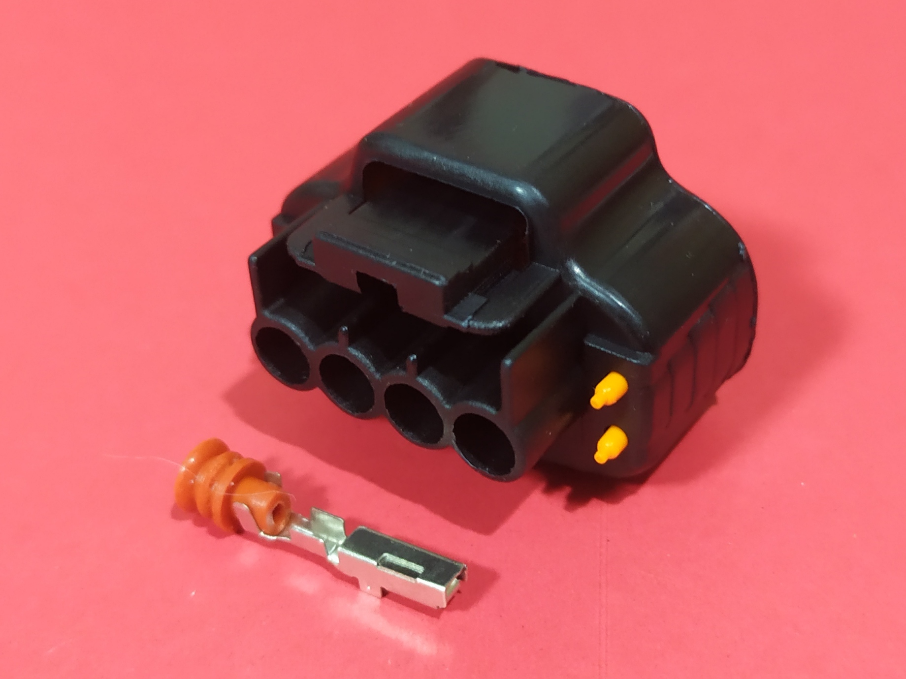 4 พิน ดำ Coil, จานจ่าย Toyota #0565