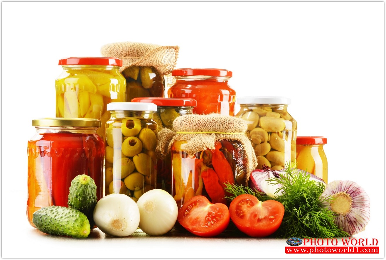 วอลเปเปอร์รูปภาพติดผนังสั่งทำ มีภาพให้เลือกกว่า 50,000 ภาพ ออกแบบกราฟฟิค หรือ รูปภาพตามที่ท่านกำหนด ในสไตล์ท่านเอง "custom made"