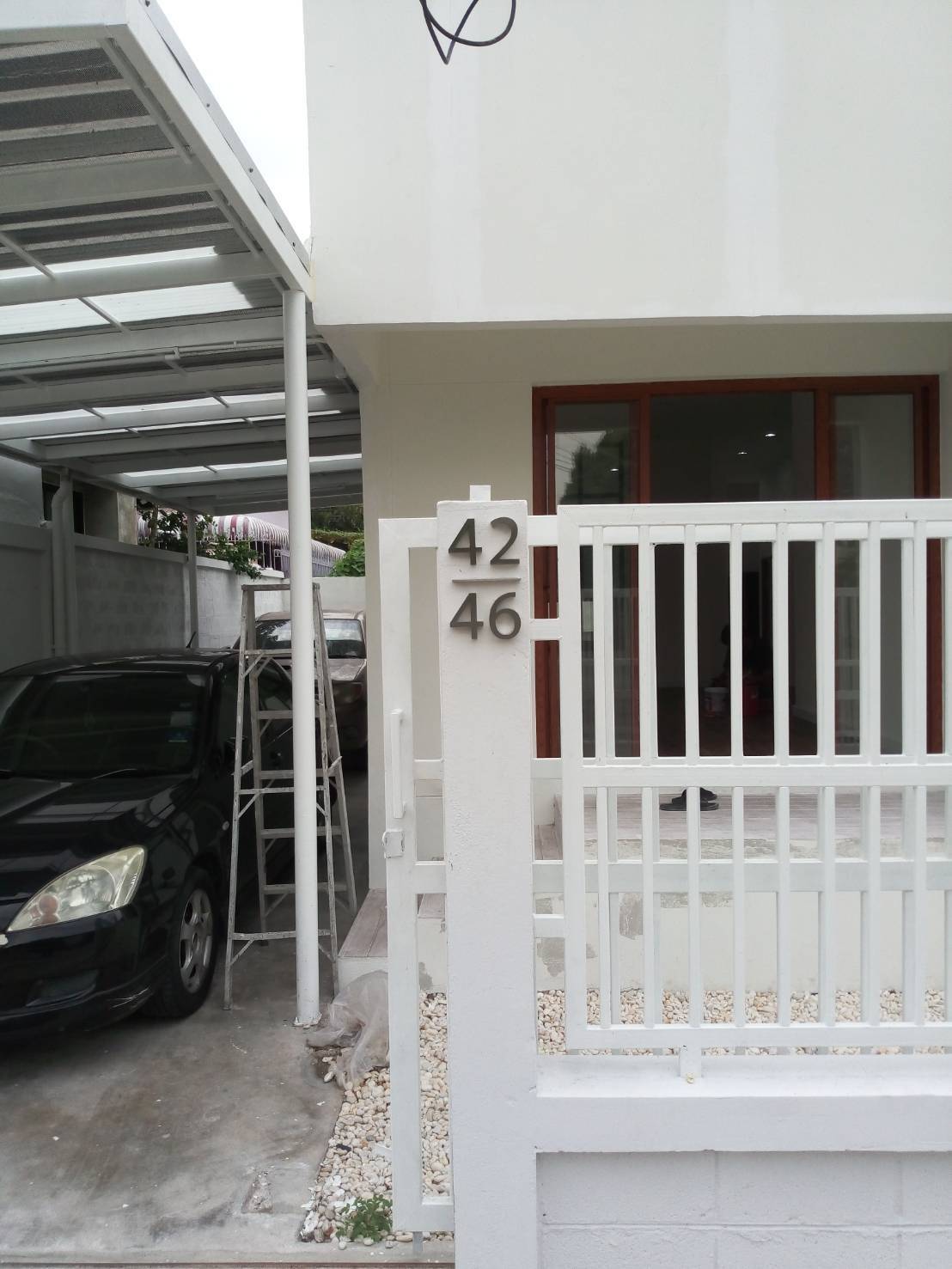 ป้ายบ้านเลขที่สแตนเลสยกขอบผลิตพร้อมติดตั้งที่ จตุจักร