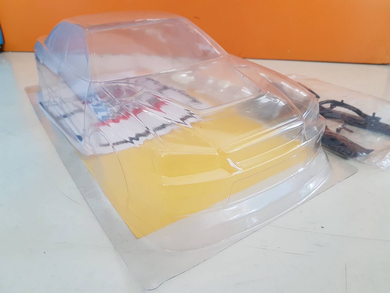 Nissan Skyline GT-R (R34) Clear Body.