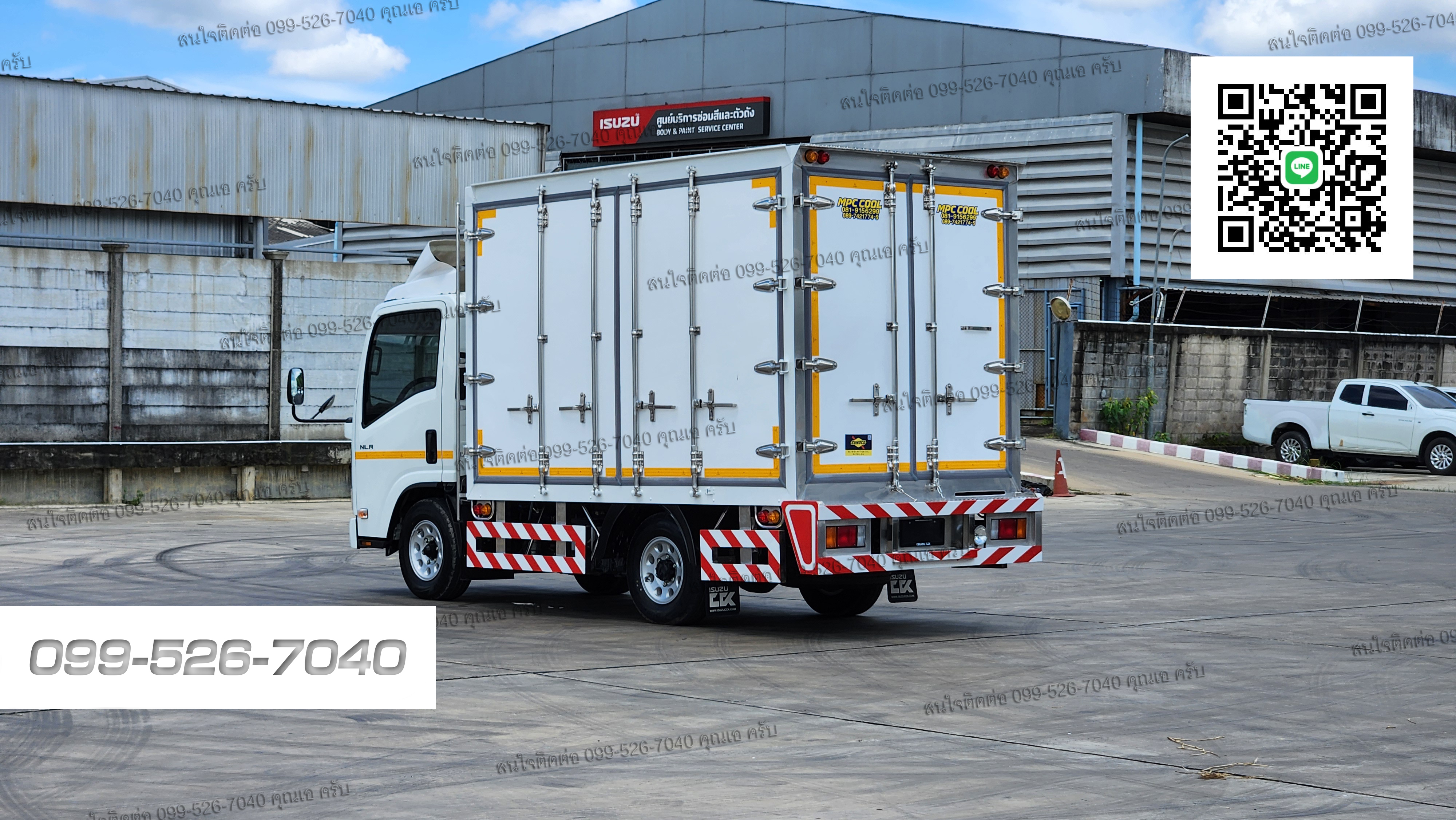 4 ล้อใหญ่ ISUZU NLR EURO5 Smoother ติดตั้งตู้เปียก พร้อมเครื่องทำความเย็น อุณหภูมิ +25 ถึง 0 องศา ประตู4บาน