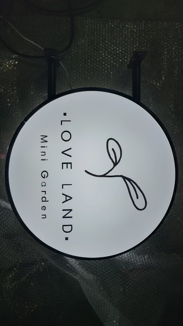 งานป้ายกล่องไฟ