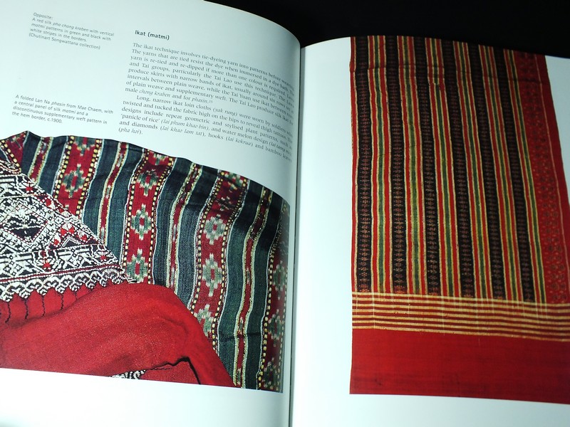 SILKEN THREADS LACQUER THRONES Lan Na Court Textiles by Susan Conway
