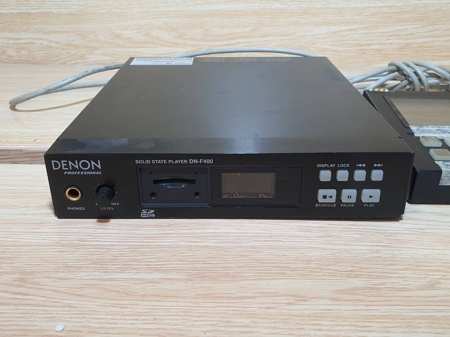 DENON รุ่น DN-F400
