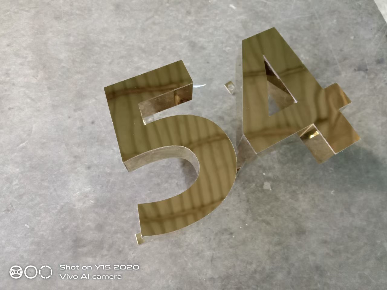 งานป้ายบ้านเลขที่ 54