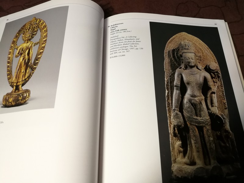INDIAN AND SOUTHEAST ASIAN ART by SOTHEBY'S ปี 2001 (Pre-Order สอบถาม)