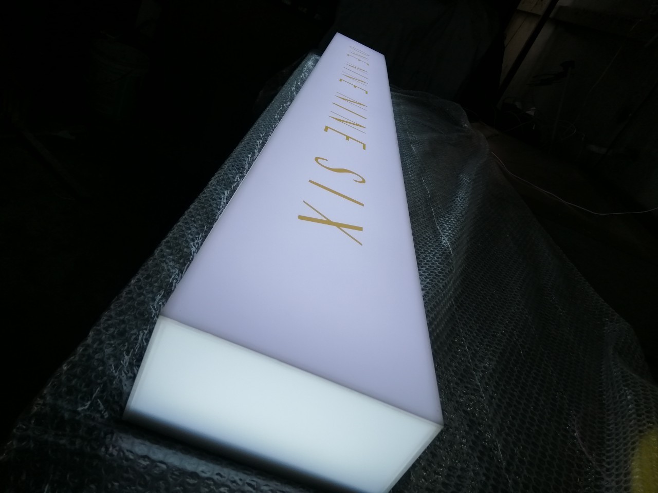 งานป้ายกล่องไฟ