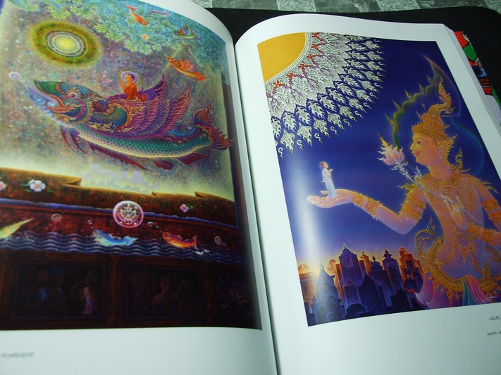 MOCA BANGKOK พิพิธภัณฑ์ศิลปะไทยร่วมสมัย โดย บุญชัย เบญจรงคกุล ปกแข็ง ปี 2555 (สอบถาม)