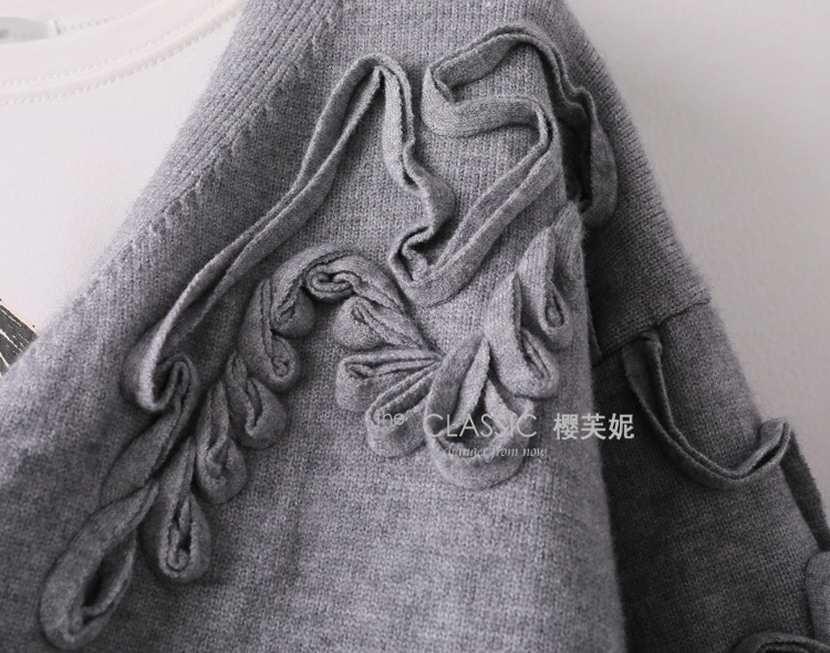 พรีออเดอร์ - เสื้อคาร์ดิแกนกันหนาว Pre - CT656 (สีเทา)