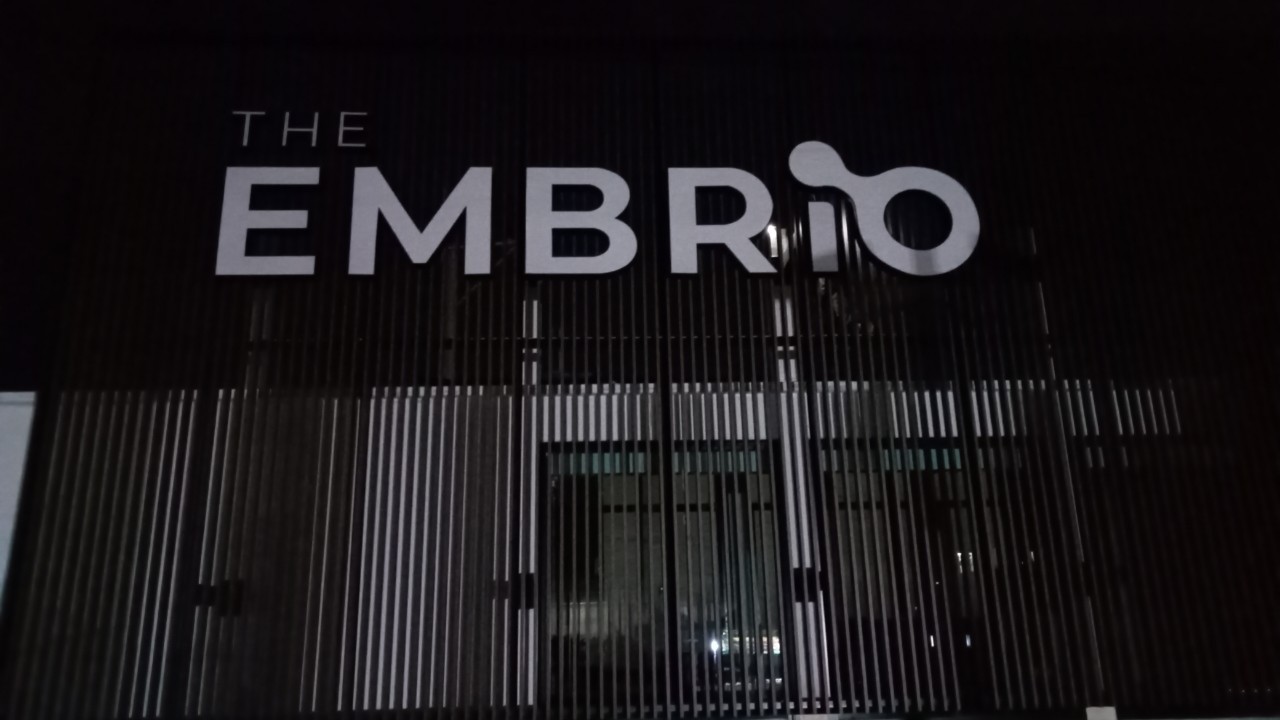 ป้ายกล่องไฟ