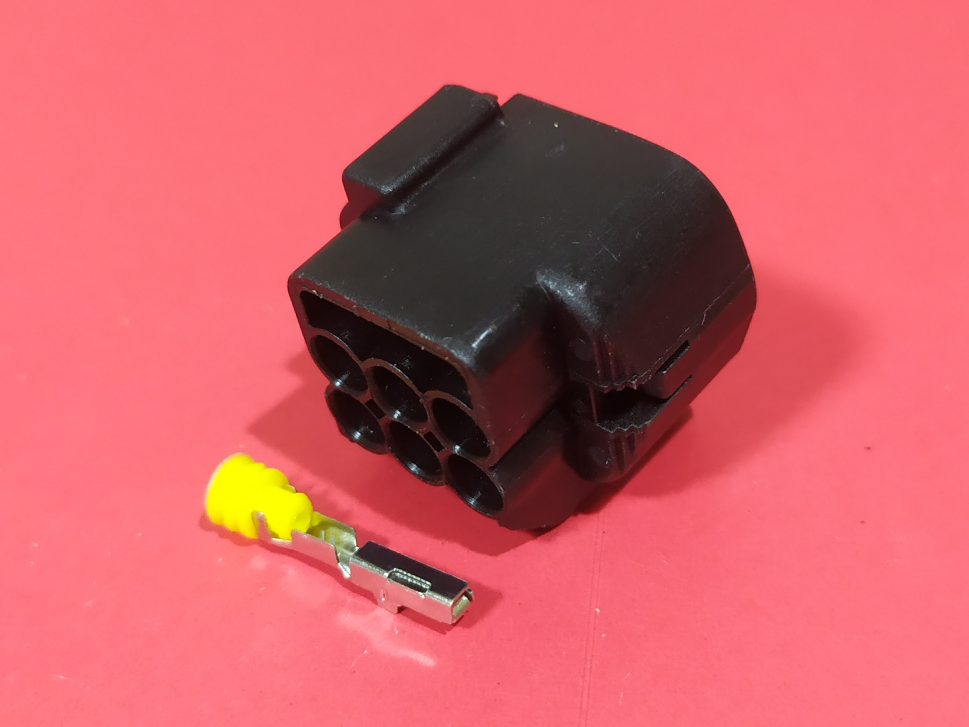 6 พิน ดำ ไฟหน้า, คันเร่ง (ร่องซ้าย) #641107