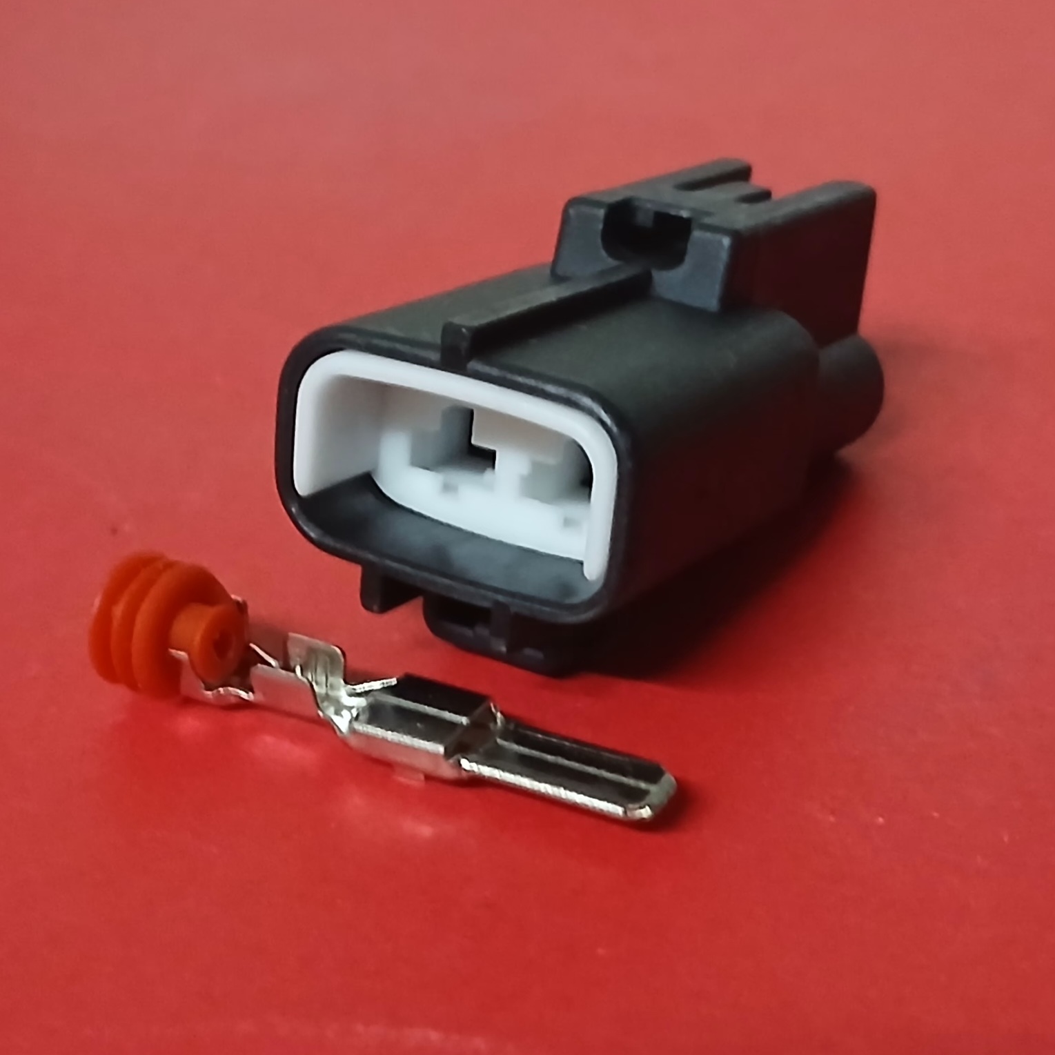 2 พิน พัดลมหม้อน้ำ Toyota 4.8 มม. #0259