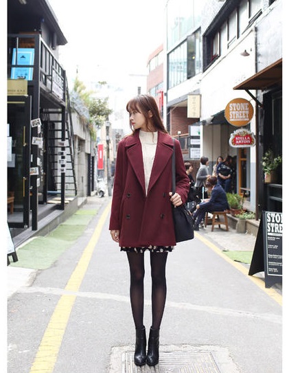 พร้อมส่ง - เสื้อโค้ทผ้าวูลกันหนาว CT132 (สีแดงไวน์)