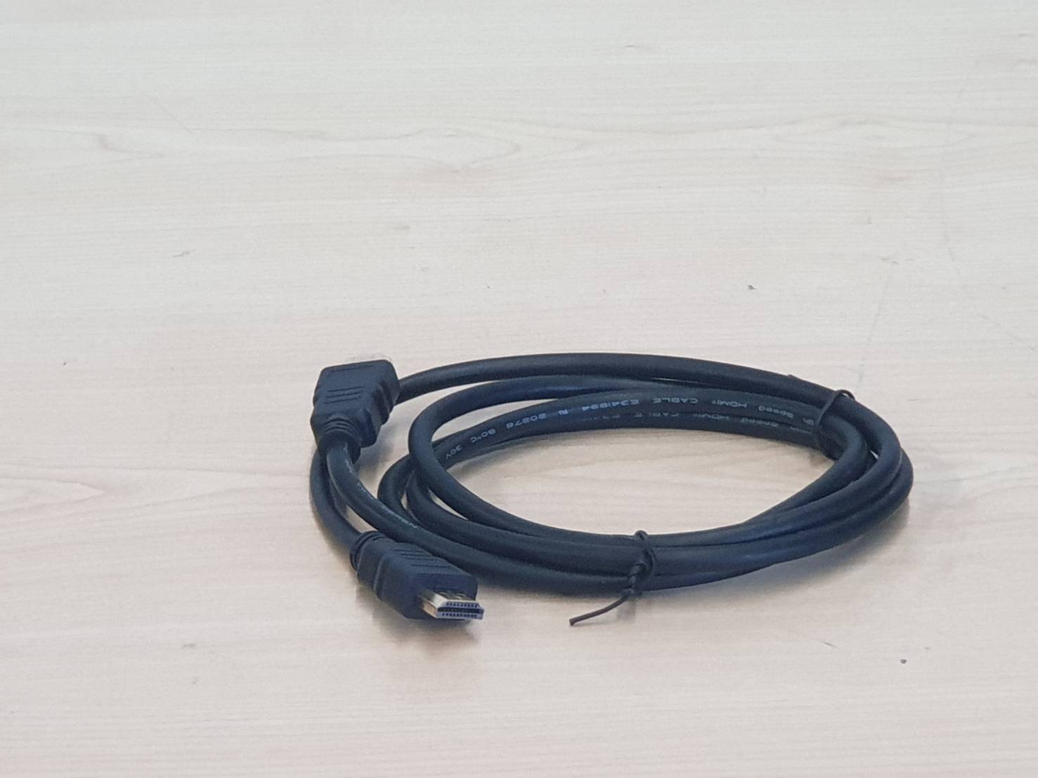 สาย HDMI มือสอง