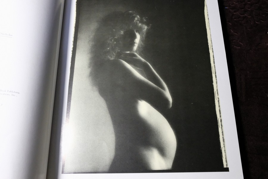 FARBER NUDES BY ROBERT FARBER หนา 150 หน้า ปี 2526