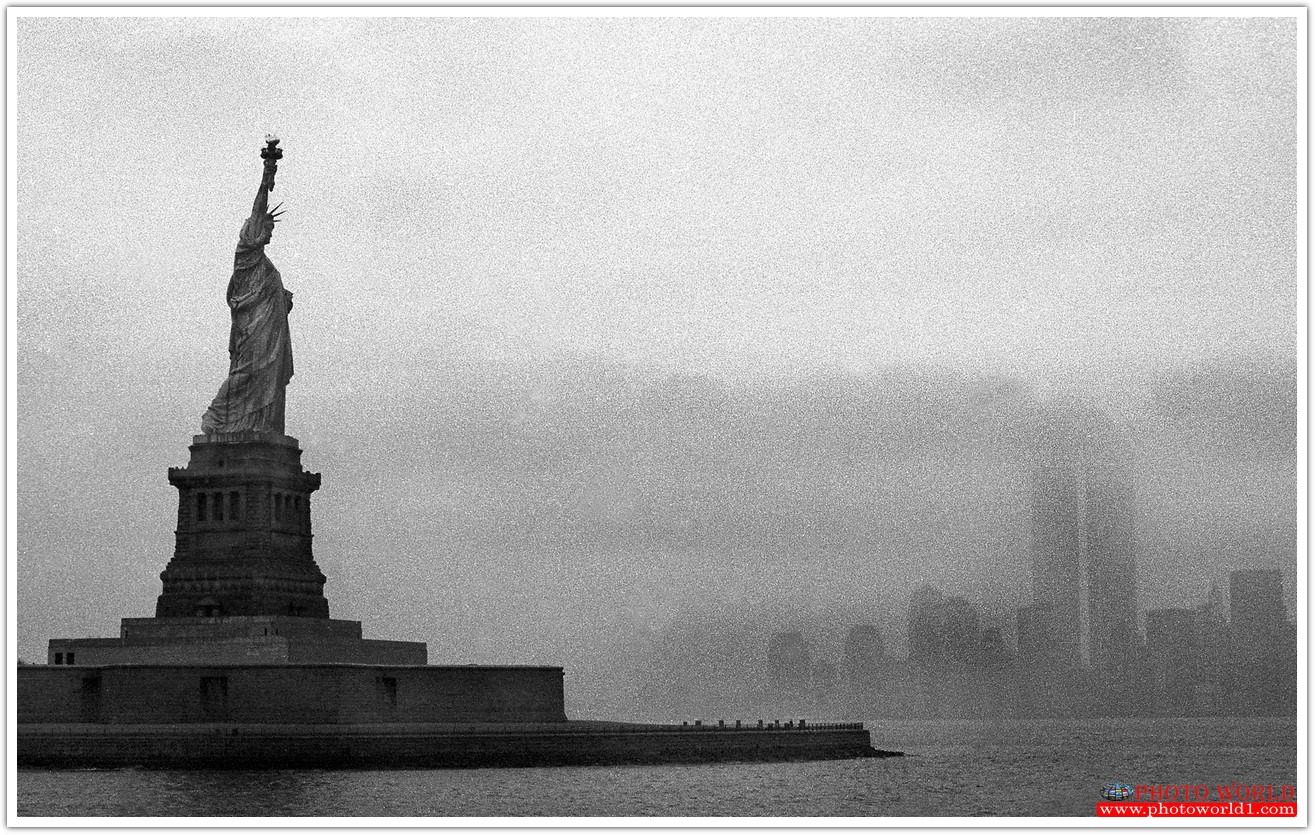 วอลเปเปอร์รูปภาพติดผนังสั่งทำ RETRO&VINTAGE (PHOTO STOCK) มีภาพให้เลือกกว่า 50,000 ภาพ ออกแบบกราฟฟิค หรือ รูปภาพตามที่ท่านกำหนด ในสไตล์ท่านเอง "custom made"