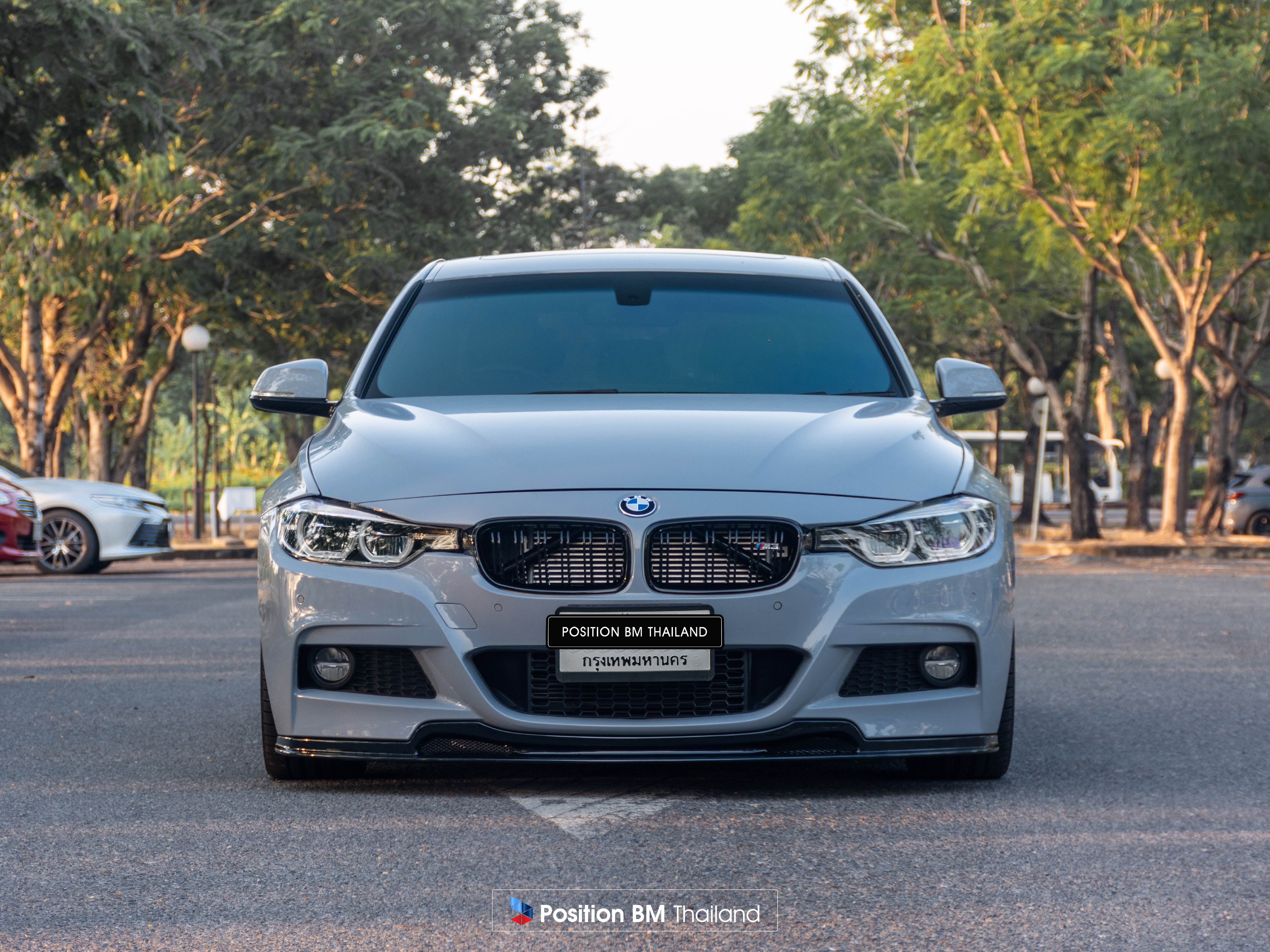 F30 Front lip V Type
