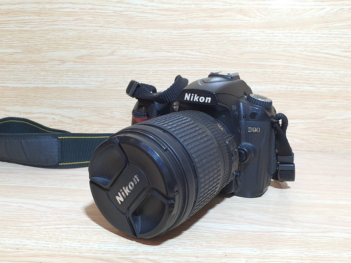 Nikon D90