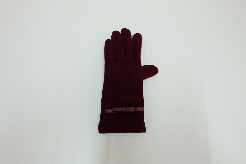 พร้อมส่ง - ถุงมือกันหนาว GT142 (สีแดง)