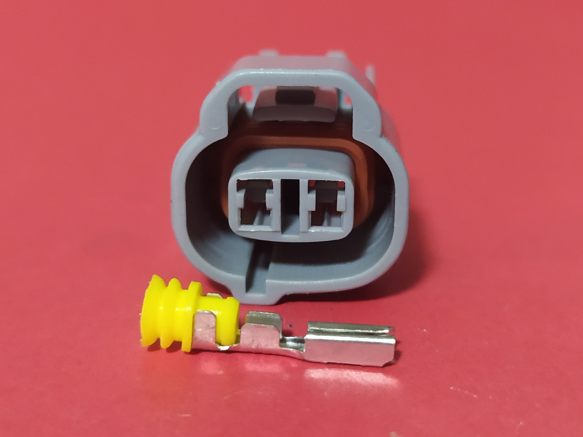 2 พิน เทา #0031 ร่องซ้าย