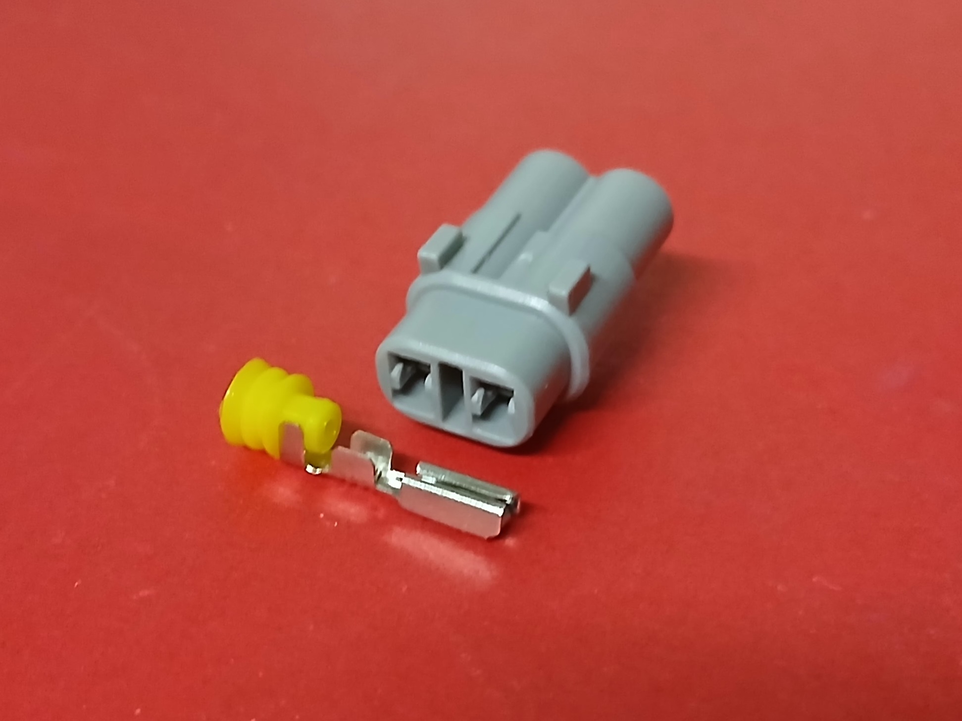 2 พิน เทา Yamaha มีบ่าล่าง #2321