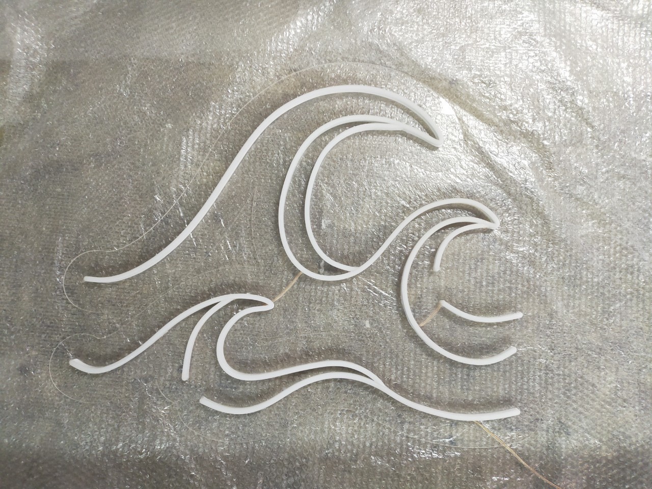 ไฟนีออน เฟค