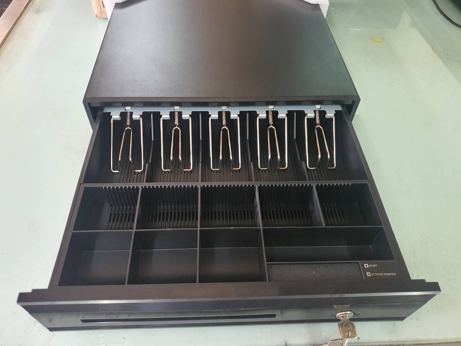 ลิ้นชักเก็บเงิน Maken Model MK-425 มือสอง
