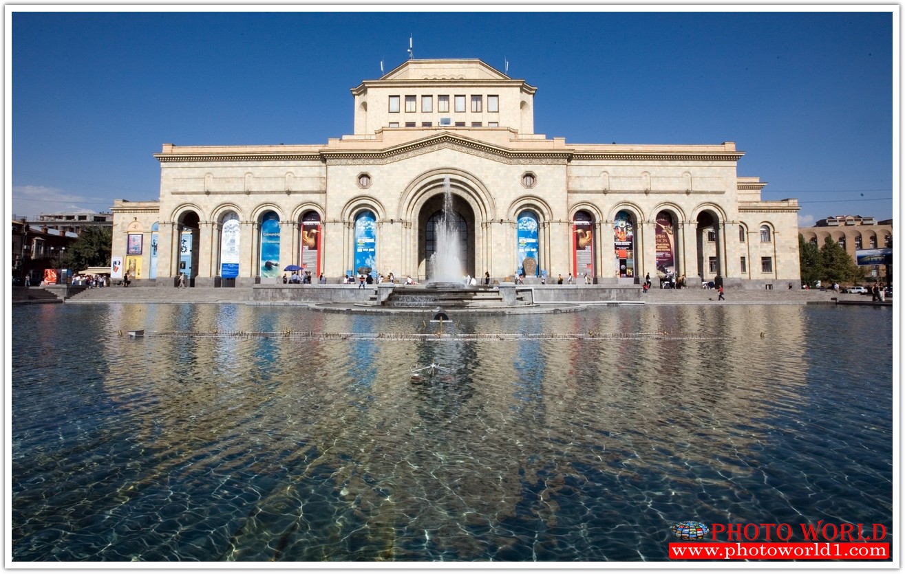 วอลเปเปอร์รูปภาพติดผนังสั่งทำ CITY มีภาพให้เลือกกว่า 50,000 ภาพ ออกแบบกราฟฟิค หรือ รูปภาพตามที่ท่านกำหนด ในสไตล์ท่านเอง "custom made"