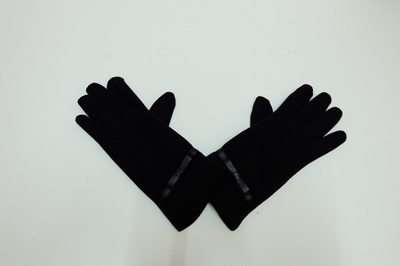 พร้อมส่ง - ถุงมือกันหนาว GT140 (สีดำ)