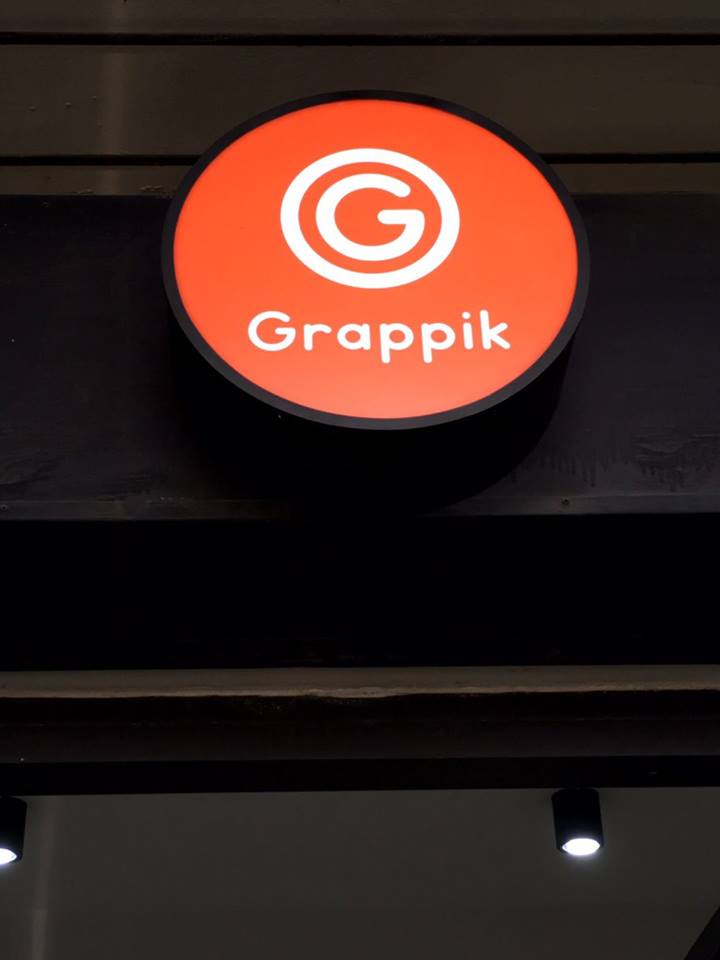 ป้ายกล่องไฟวงกลม ขนาด 40x40 cm ติดตั้งป้ายสุขุมวิท