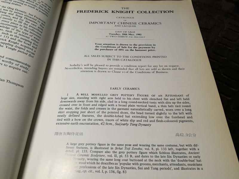 IMPORTANT CHINESE CERAMICS AND LACQUER by SOTHEBY (HONGKONG) พิมพ์ปี 1982