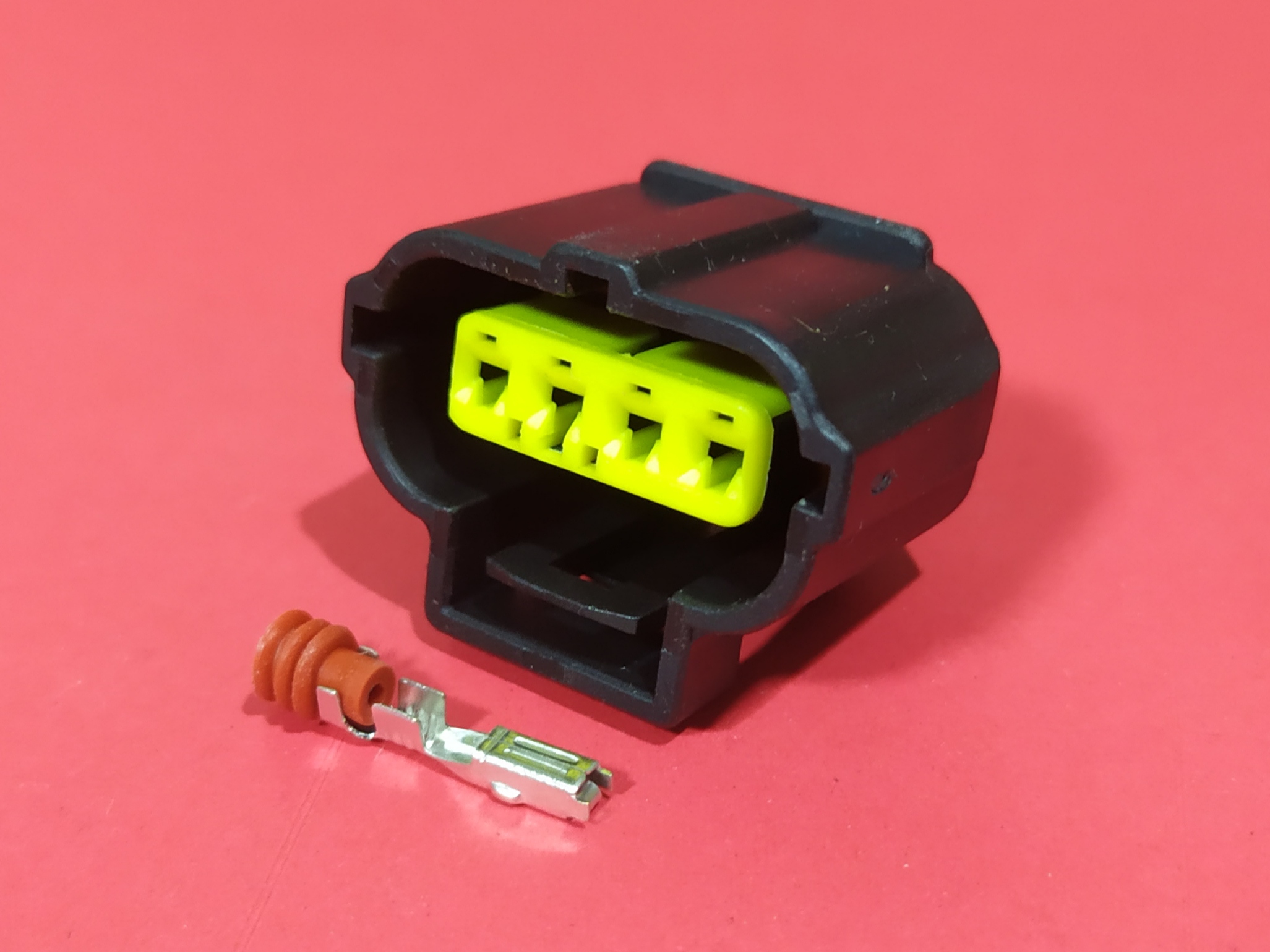 4 พิน ดำ/เหลือง เซ็นเซอร์คันเร่ง #10711