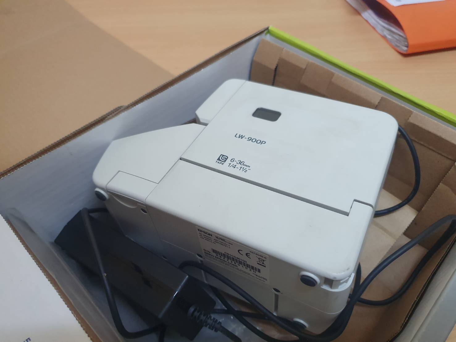 เครื่องพิมพ์อักษร Epson LW-900P มือสอง